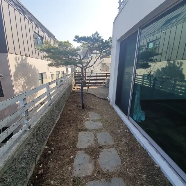 화단과 보행로 조경 정리 - 작업 후